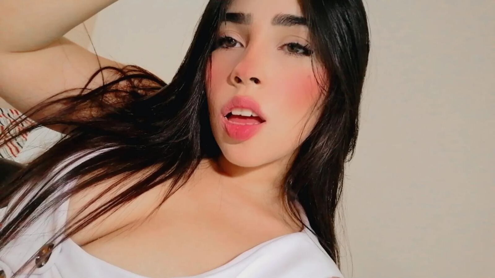 Fayra_hazel