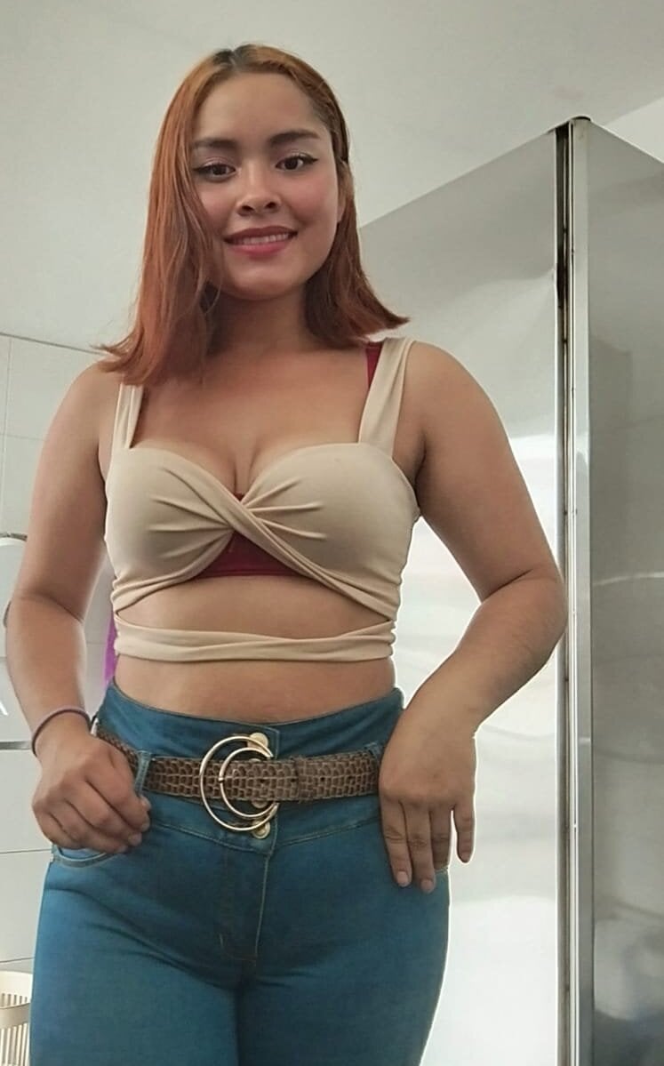 Zoe_love21's chat room
