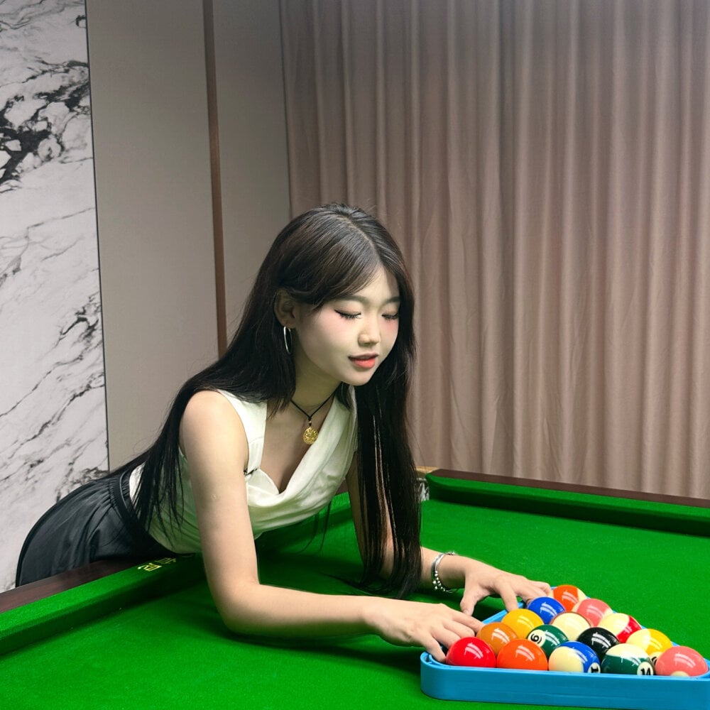 stripchat xiaoxia999 webcam profile pic via chatnmate.com