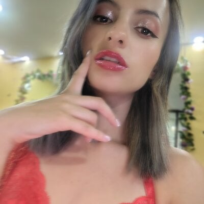 HottCandy21 on StripChat