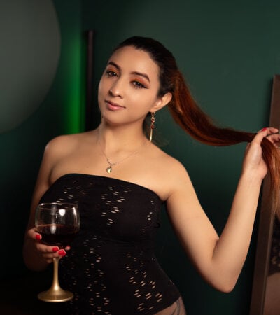 emily_ox - role play young