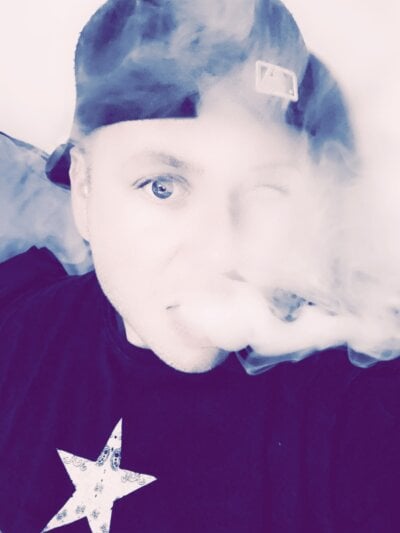 Ozcloudking89 - Stripchat Cam2cam Masturbation Smoke Boy 