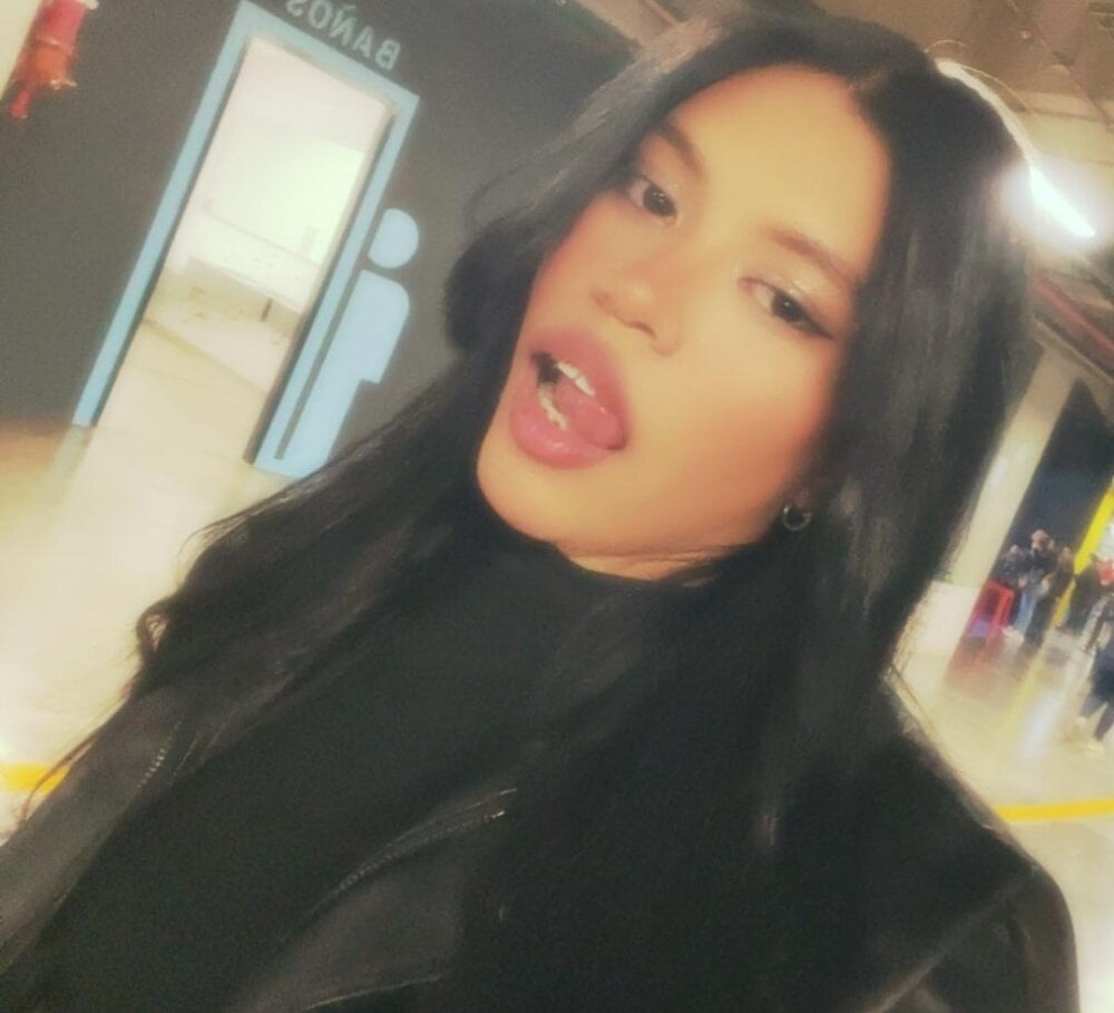 livesex.fan rositaaaa12 livesex profile in the-sea-of-desires cams