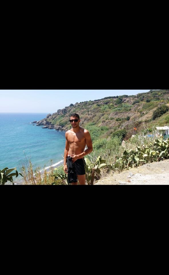 AmineParis75 profile