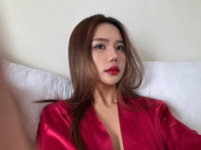 HeraBaby18 Female Brunette Free Webcam Chat