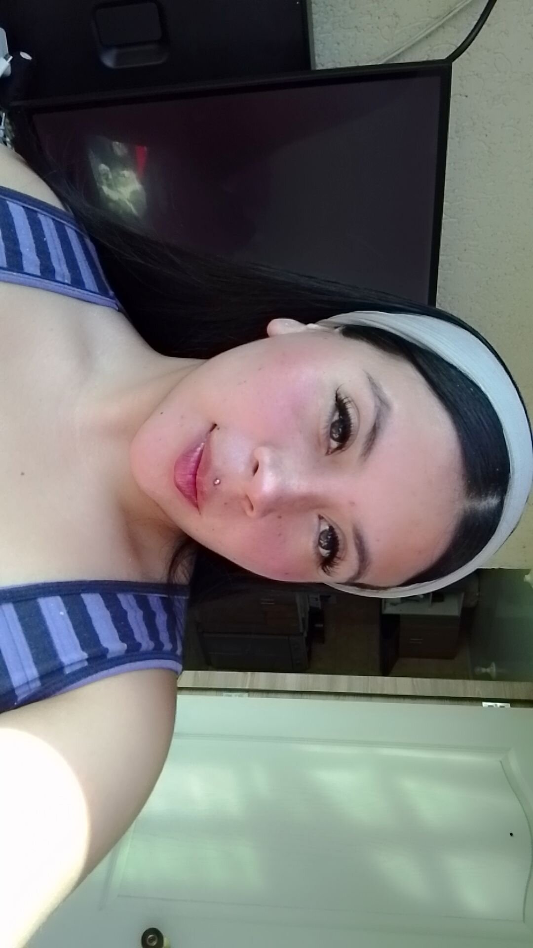 Valentina_Snow02