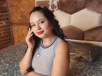 CathalinaBeltran's Offline Chat Room