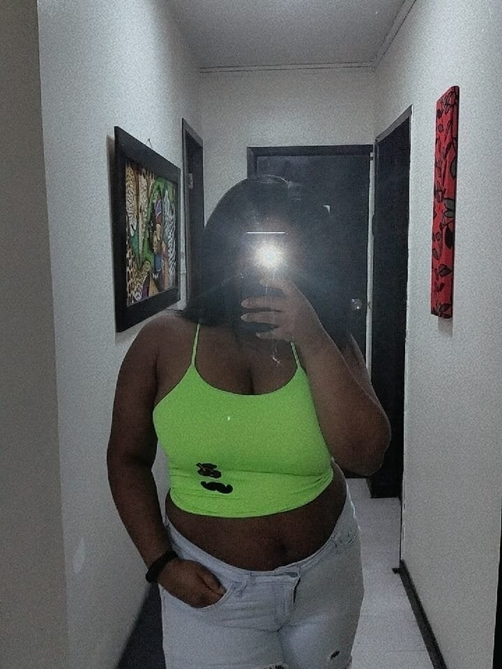 myliveeroticcams.com lhuks livesex profile in online250126012801290131013am-10am-gmt2 cams