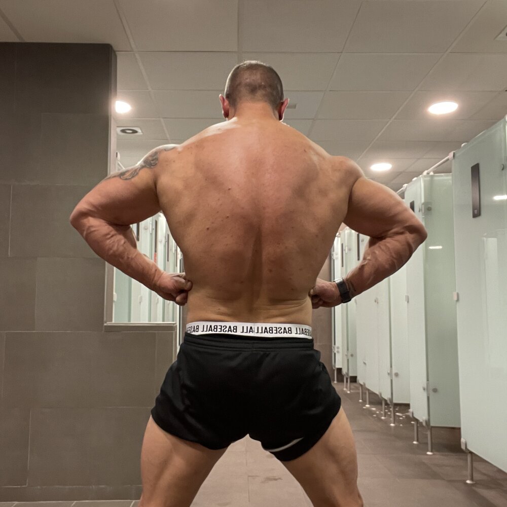 Mrdick_86 profile