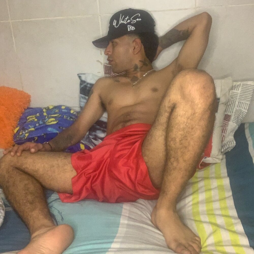 mateo_horny23cm