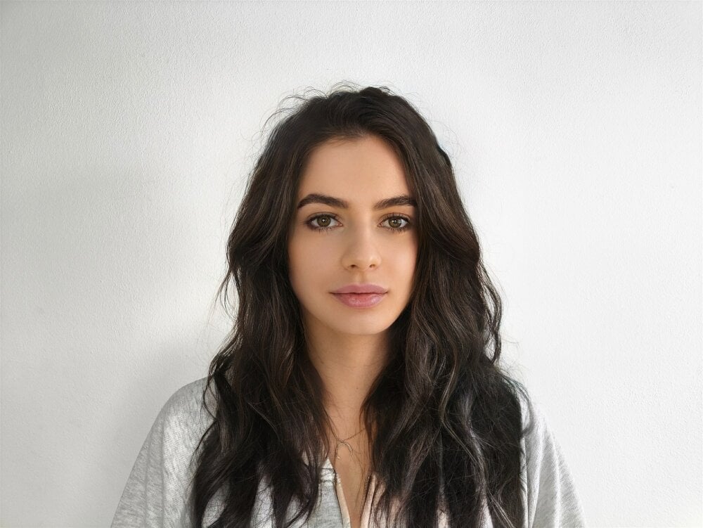 6livesex.com carlifantasy25 livesex profile in italia cams