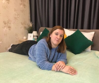 MarthaSimons - Stripchat Lovense Best Cam2cam Girl 