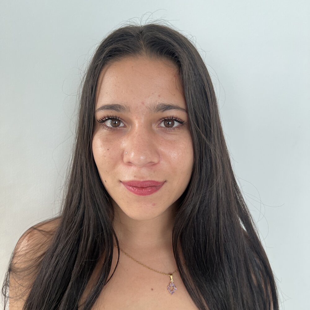 alika_mercier profile