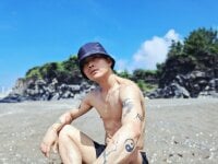 Model -Rax-