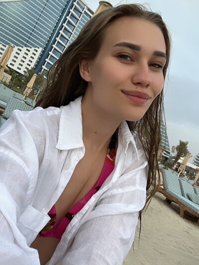 KristllyJuicy Avatar