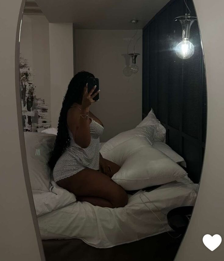 blackrose123333 webcam profile - Sri Lankan