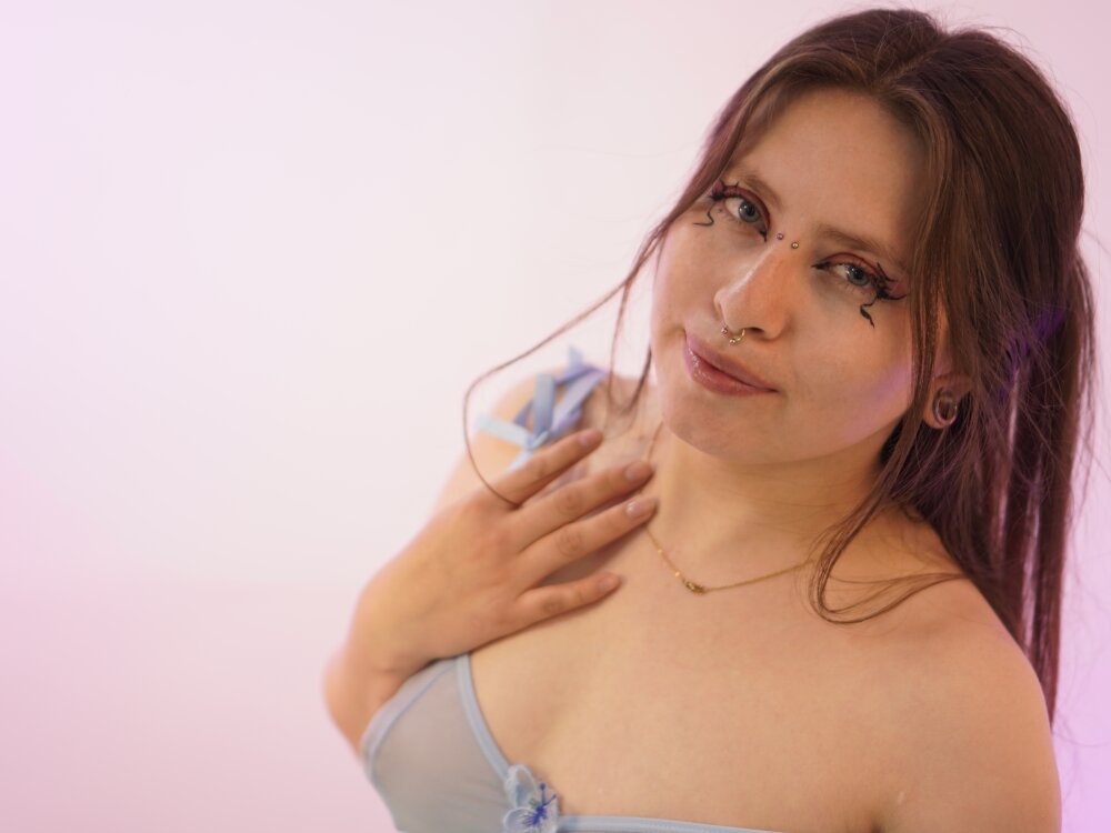 -IvonneeM- profile