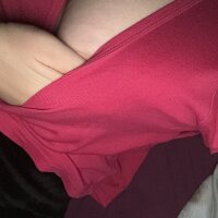 Rania23's Offline XXX Chat