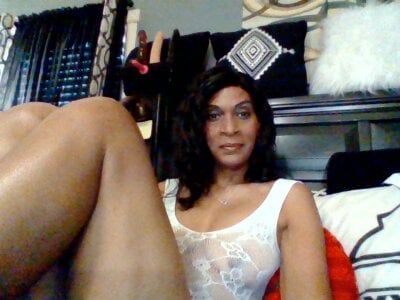 Divathesnakechamer private show