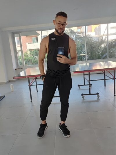 wil19_Cum Live Cam on StripChat