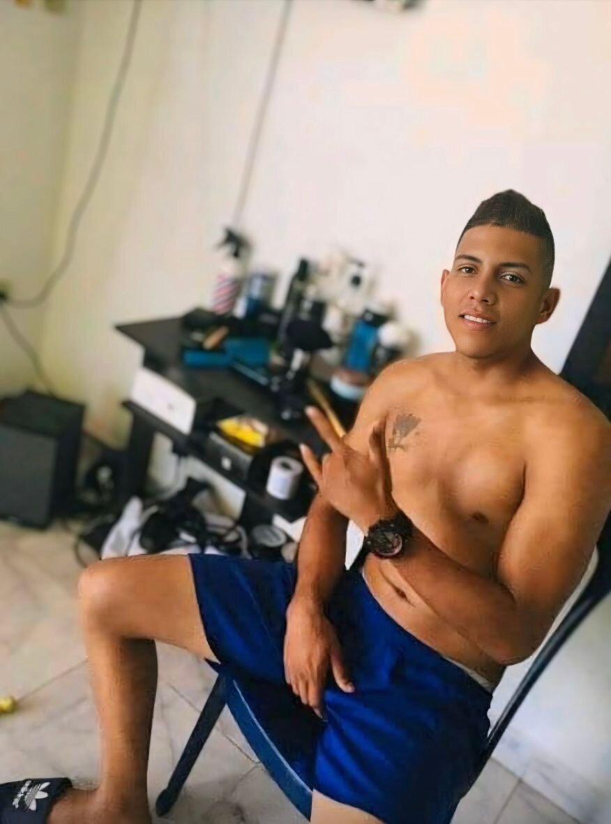 Hotboy_Bigcock1