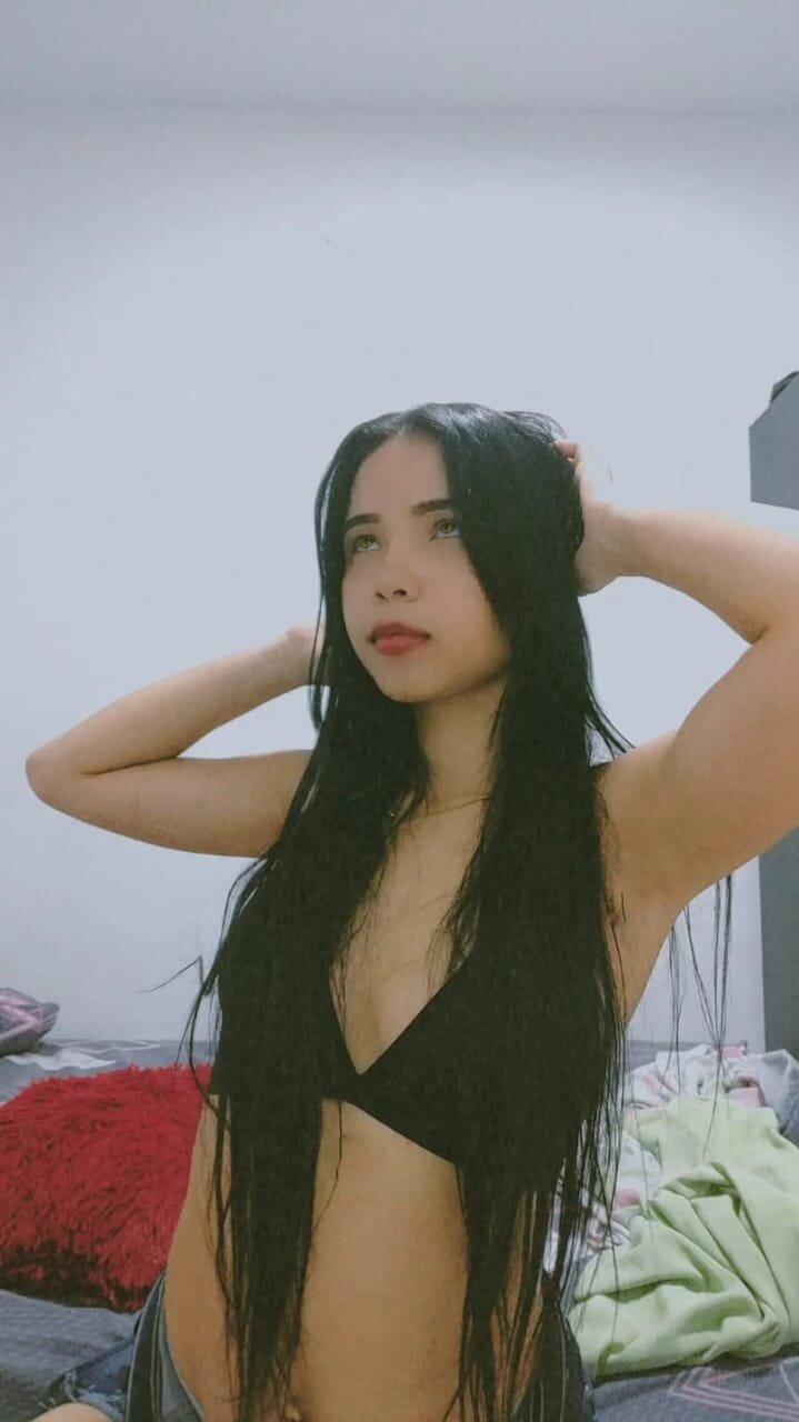 Hanna_sex_milk