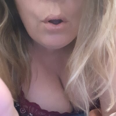 Blueblush - Stripchat Best Blowjob Cam2cam Girl 