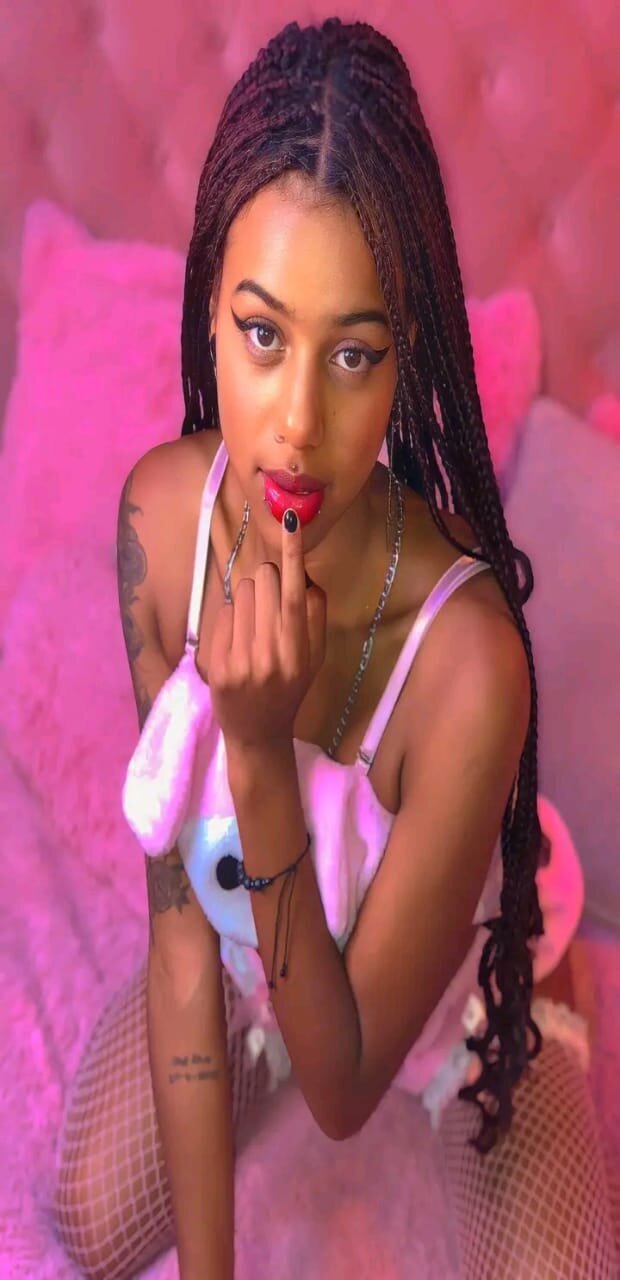 lilith_dennis