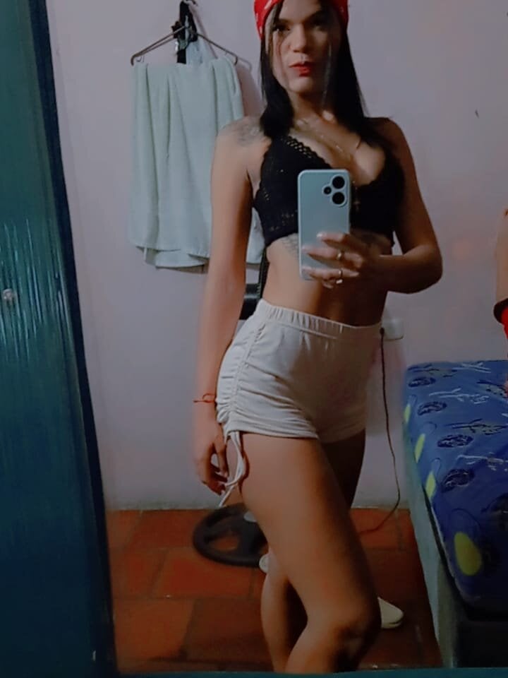 exoticskinny_latina profile