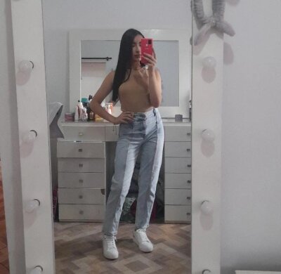 emiily_s - colombian teens