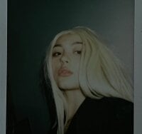 Alice_Woodss' Offline XXX Chat