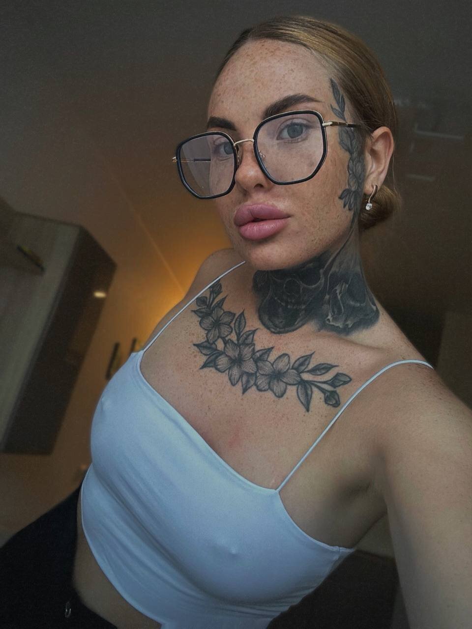 SillyBlondie