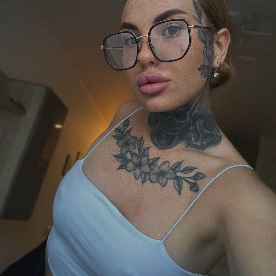 SillyBlondie profile