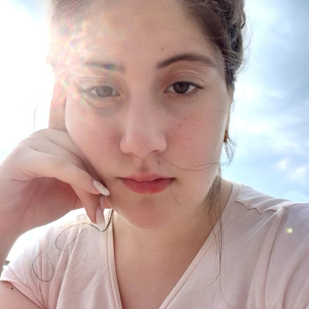 DieraEastess profile