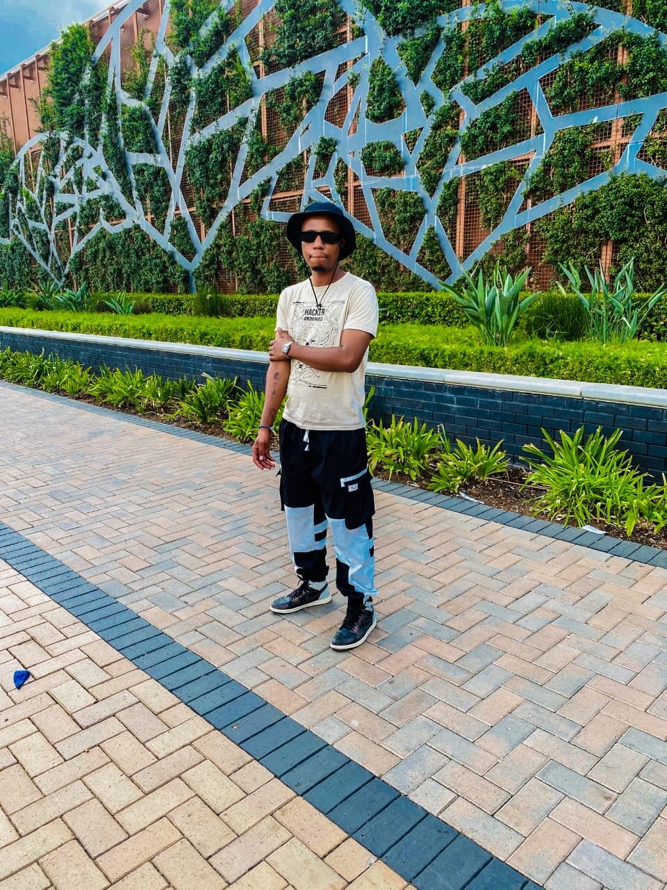 JAY_D11
