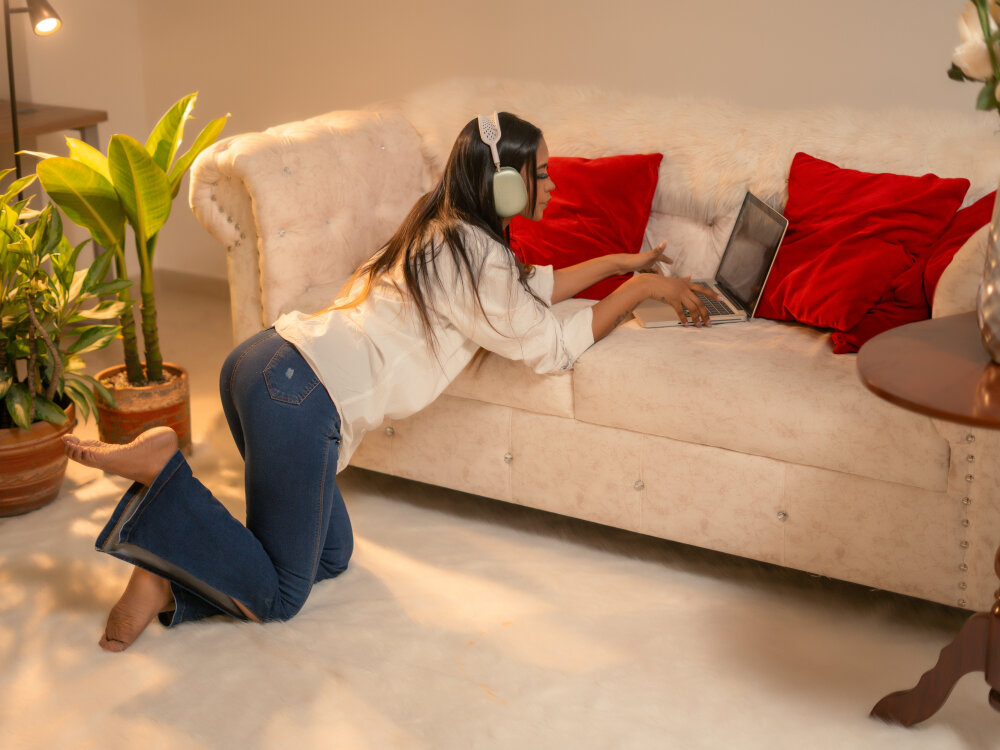 Live sex webcam photo for ZoeSmitth #289997988