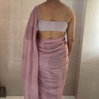 Pinky_hoti