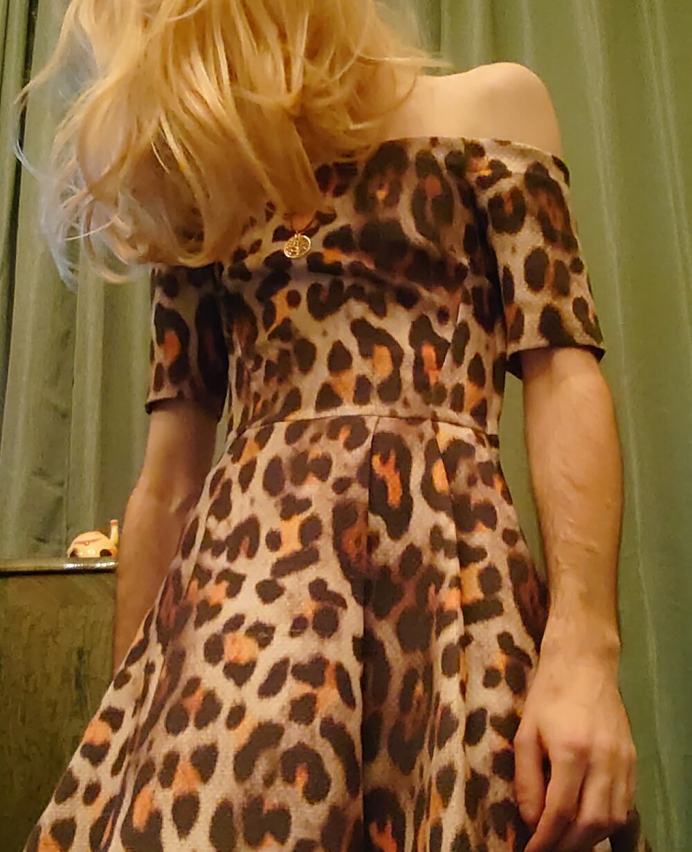 Cuminsideme8's Offline XXX Chat