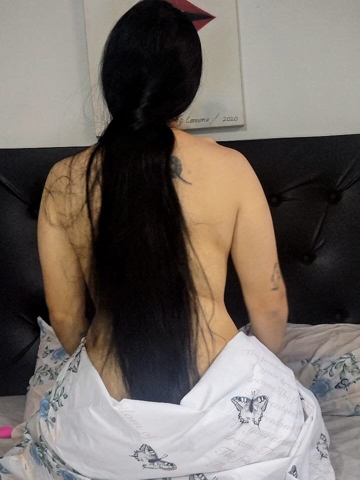 karol-valery's Offline XXX Chat