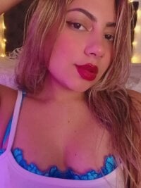 CAMILA_TEFFY's webcam live show