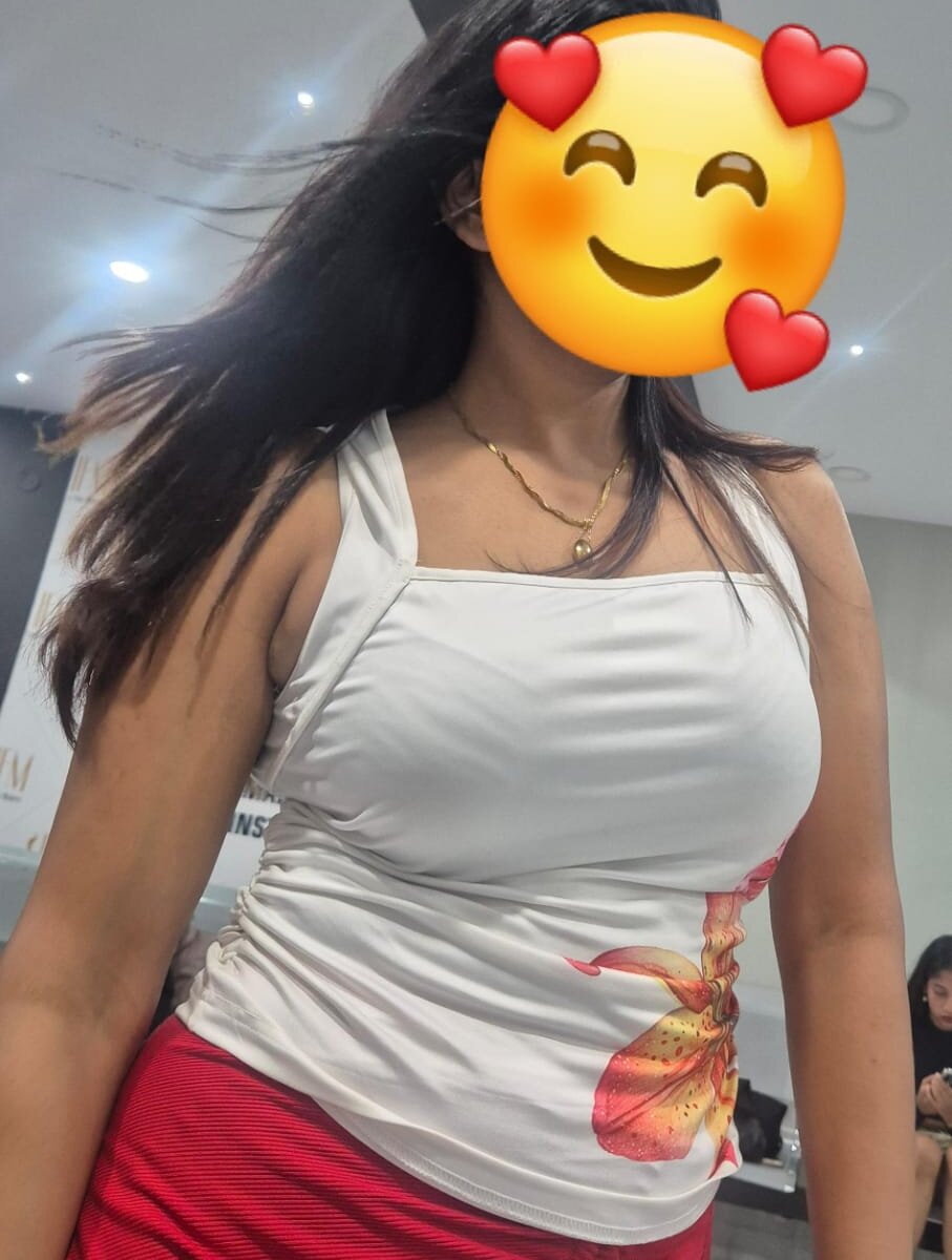 stripchat deepali095 webcam profile pic via sexcityguide.com