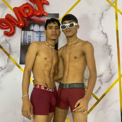 X-GUYS - Stripchat Teen Cam2cam Deepthroat Couple 