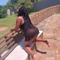 SexyEbonySlender95's Offline XXX Chat