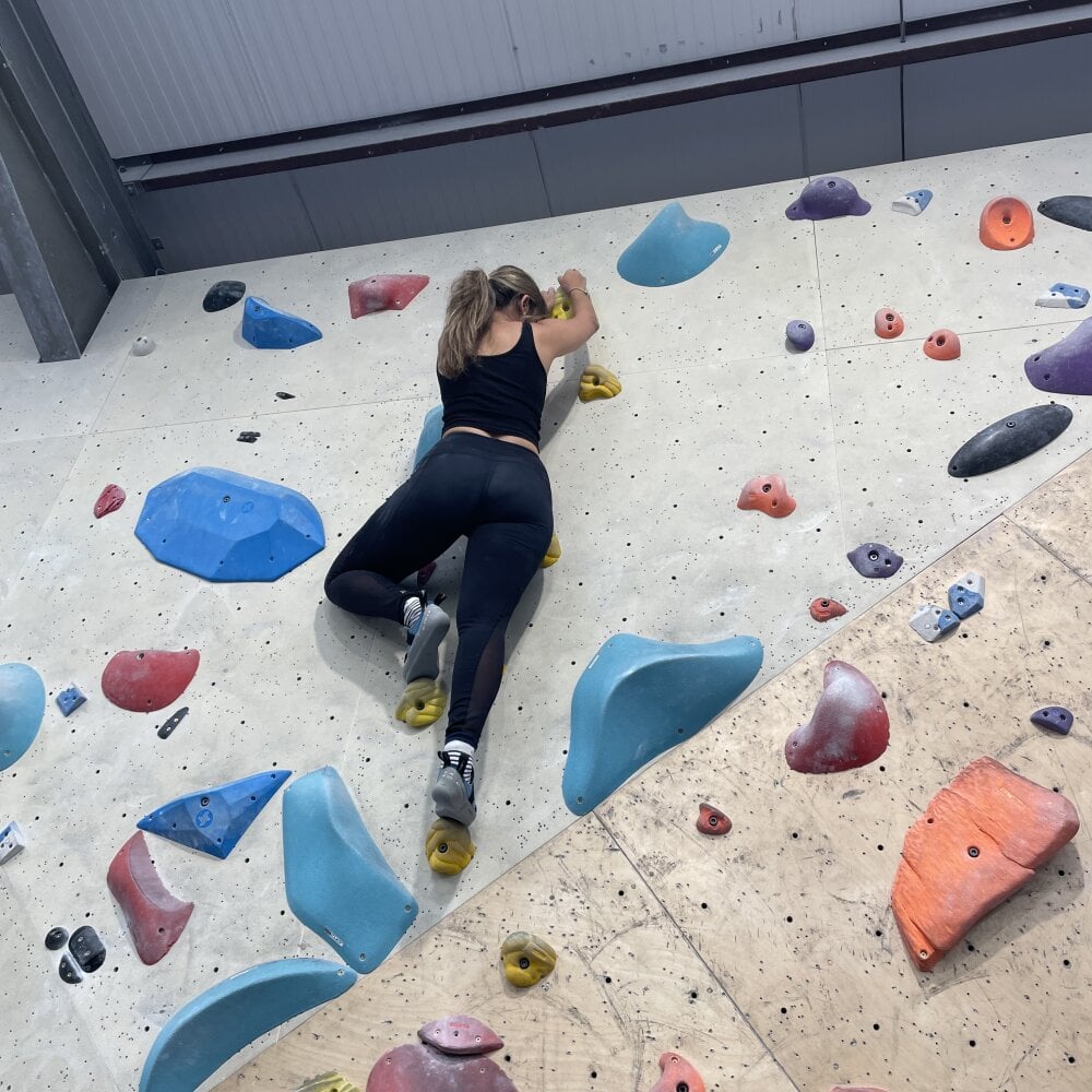 lolaa2323 Live XXX-Chat