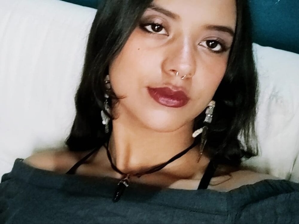 regina_noctix profile