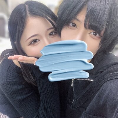 Chii_Rii_couple