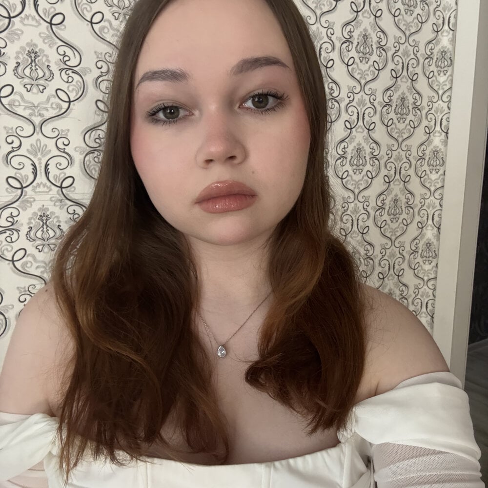 Jeddimolly profile