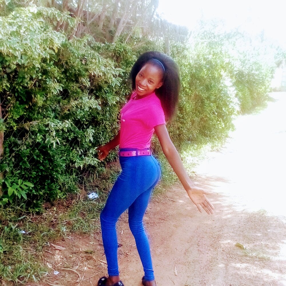 Ebonykezzia profile