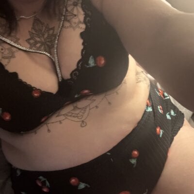 Ivy-Belle on StripChat