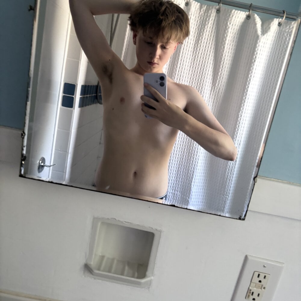 Liam_axel35 profile